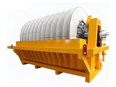 Wie kann die Verstopfung der Keramikfilterplatten in einem Keramik-Vakuum-Disk-Filter gelöst werden?